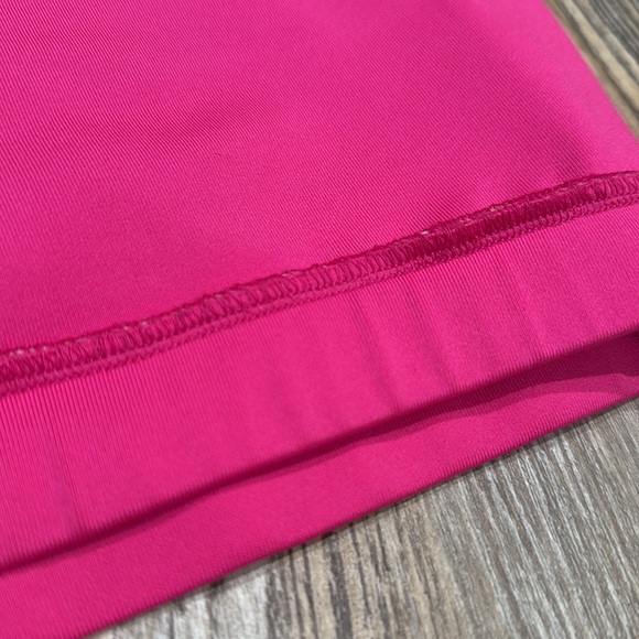 EUC Rare Discontinued Bombshell Sportswear Kitty Sports Bra Size M - Picture 12 of 14